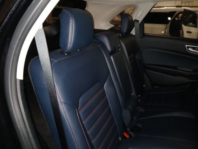 Used 2023 Ford Edge SEL w/ Sport Appearance Package image 43