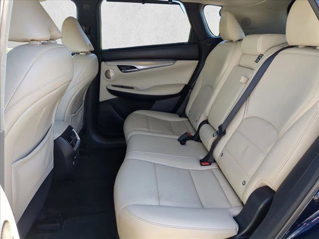 Used 2021 INFINITI QX50 Sensory AWD/4WD image 21