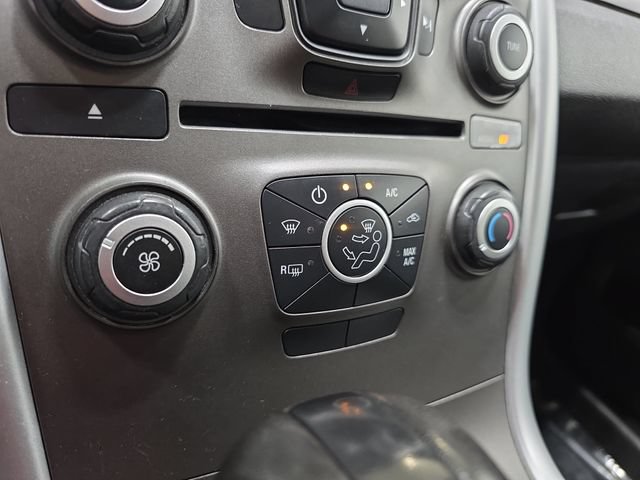 Used 2014 Ford Edge SE FWD image 21