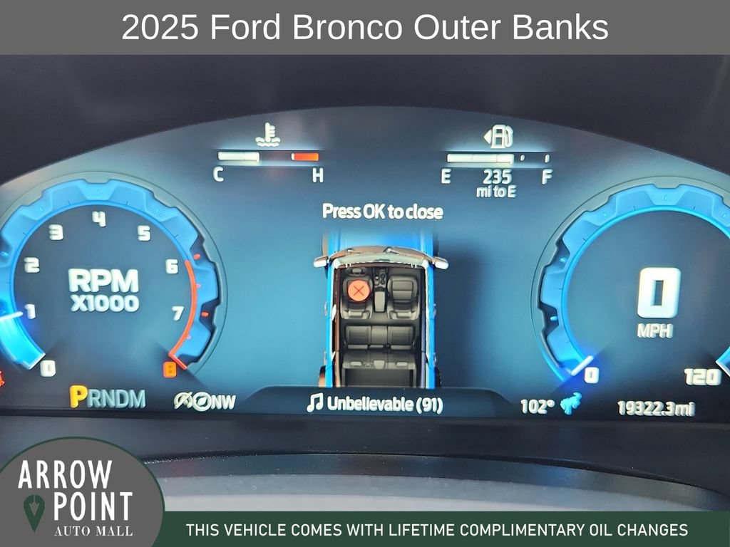 Used 2025 Ford Bronco Outer Banks AWD/4WD image 26