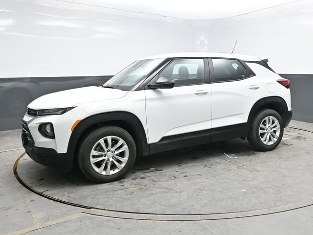 Used 2023 Chevrolet TrailBlazer LS image 3