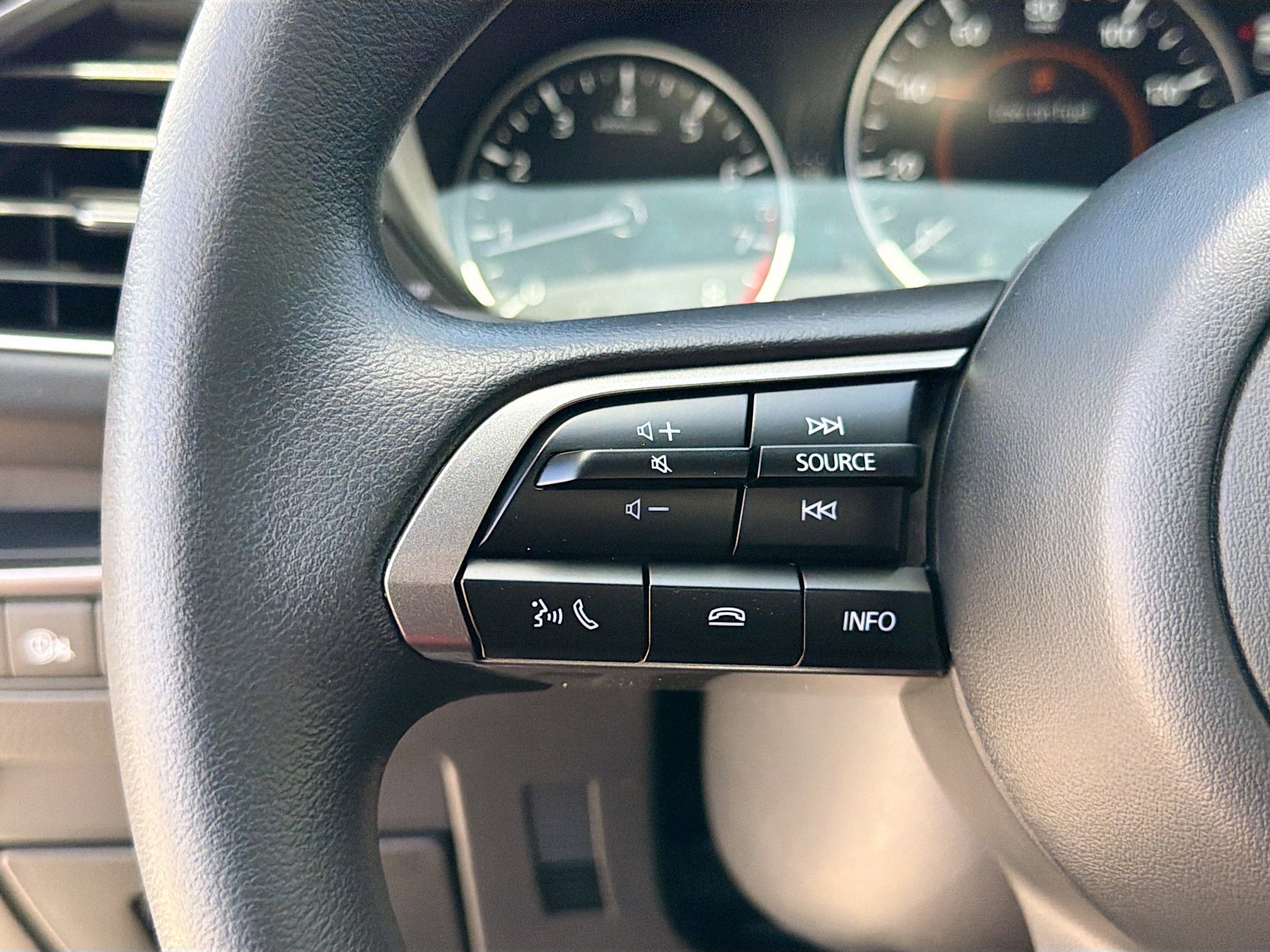 New 2026 MAZDA MAZDA3 s image 34