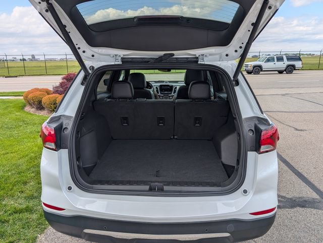 Used 2022 Chevrolet Equinox Premier AWD/4WD image 12
