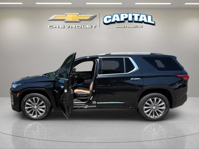 Used 2023 Chevrolet Traverse Premier w/ LPO, Cargo Package AWD/4WD image 9