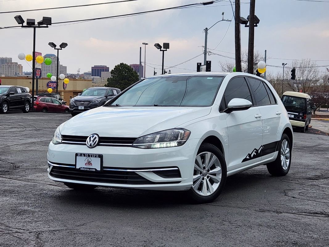 Used 2020 Volkswagen Golf 4-Door image 1