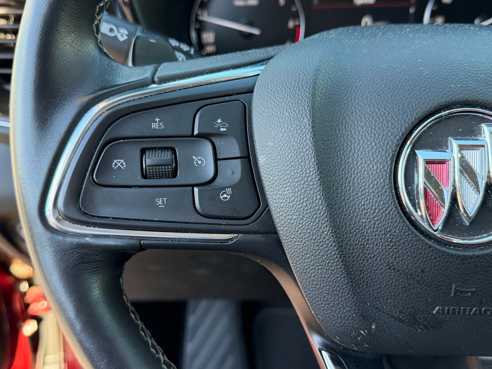 Used 2021 Buick Envision Preferred image 29