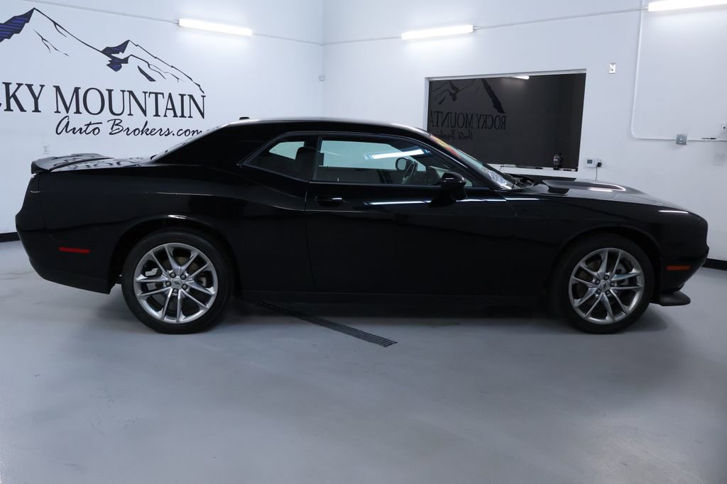 Used 2023 Dodge Challenger GT image 8