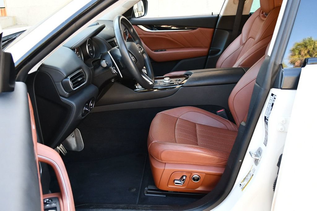 Used 2022 Maserati Levante Modena AWD/4WD image 53