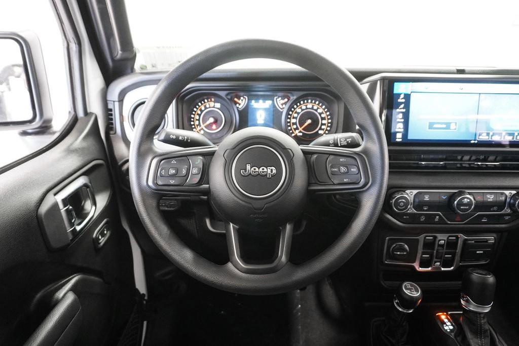 New 2026 Jeep Gladiator Sport image 18