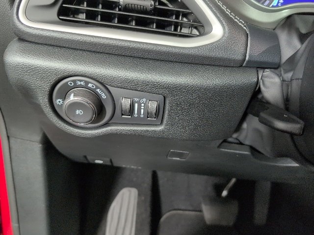 New 2026 Chrysler Pacifica Select image 17