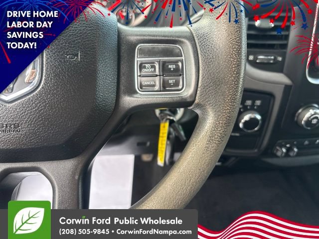 Used 2018 RAM 2500 Tradesman w/ Chrome Appearance Group AWD/4WD image 19