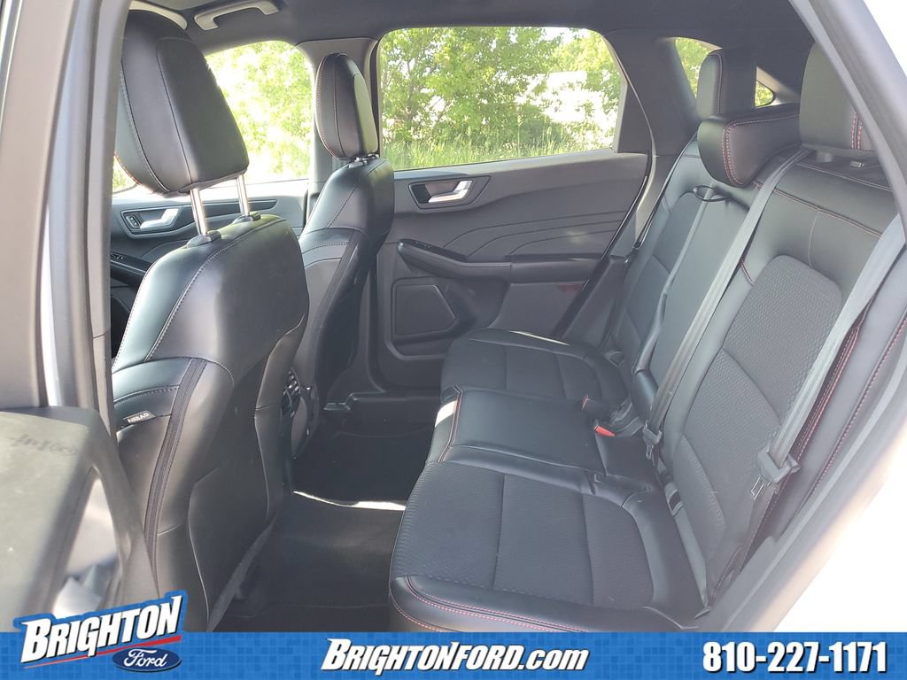 Certified 2023 Ford Escape ST-Line w/ Tech Pack #1 AWD/4WD image 13