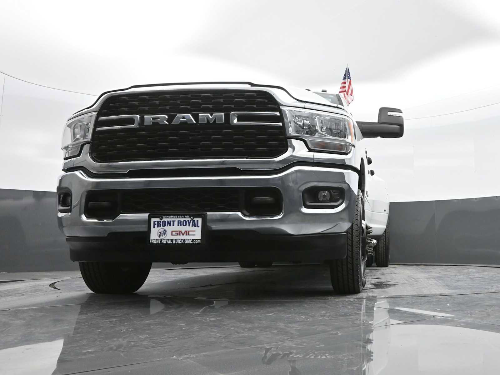 Used 2024 RAM 3500 Big Horn image 30