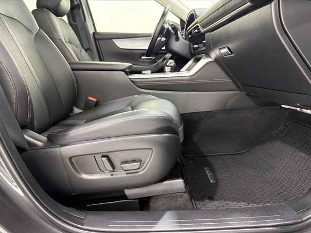 Used 2024 MAZDA CX-90 3.3 Turbo w/ Premium Package AWD/4WD image 22