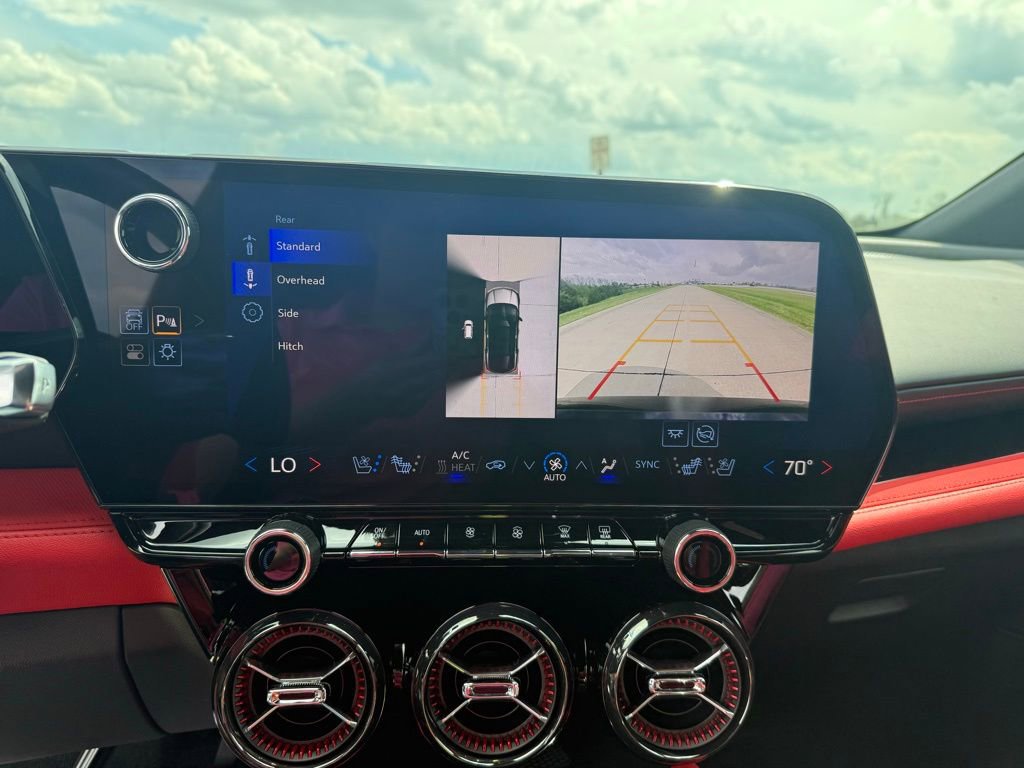 Used 2024 Chevrolet Blazer EV RS image 39