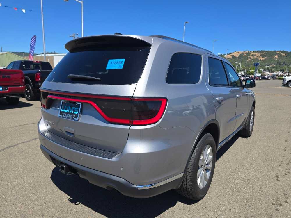 Used 2021 Dodge Durango SXT AWD/4WD image 3