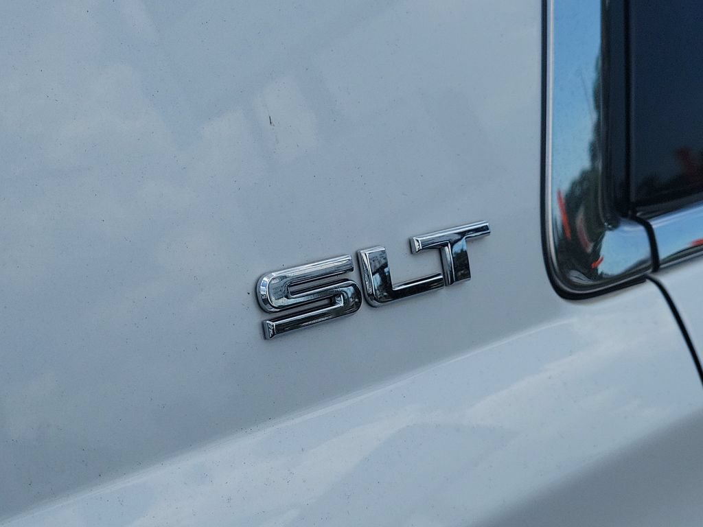 Used 2020 GMC Yukon SLT w/ Premium Edition RWD image 6