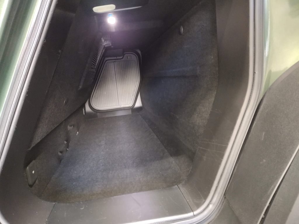 Used 2022 Rivian R1T Adventure AWD/4WD image 16