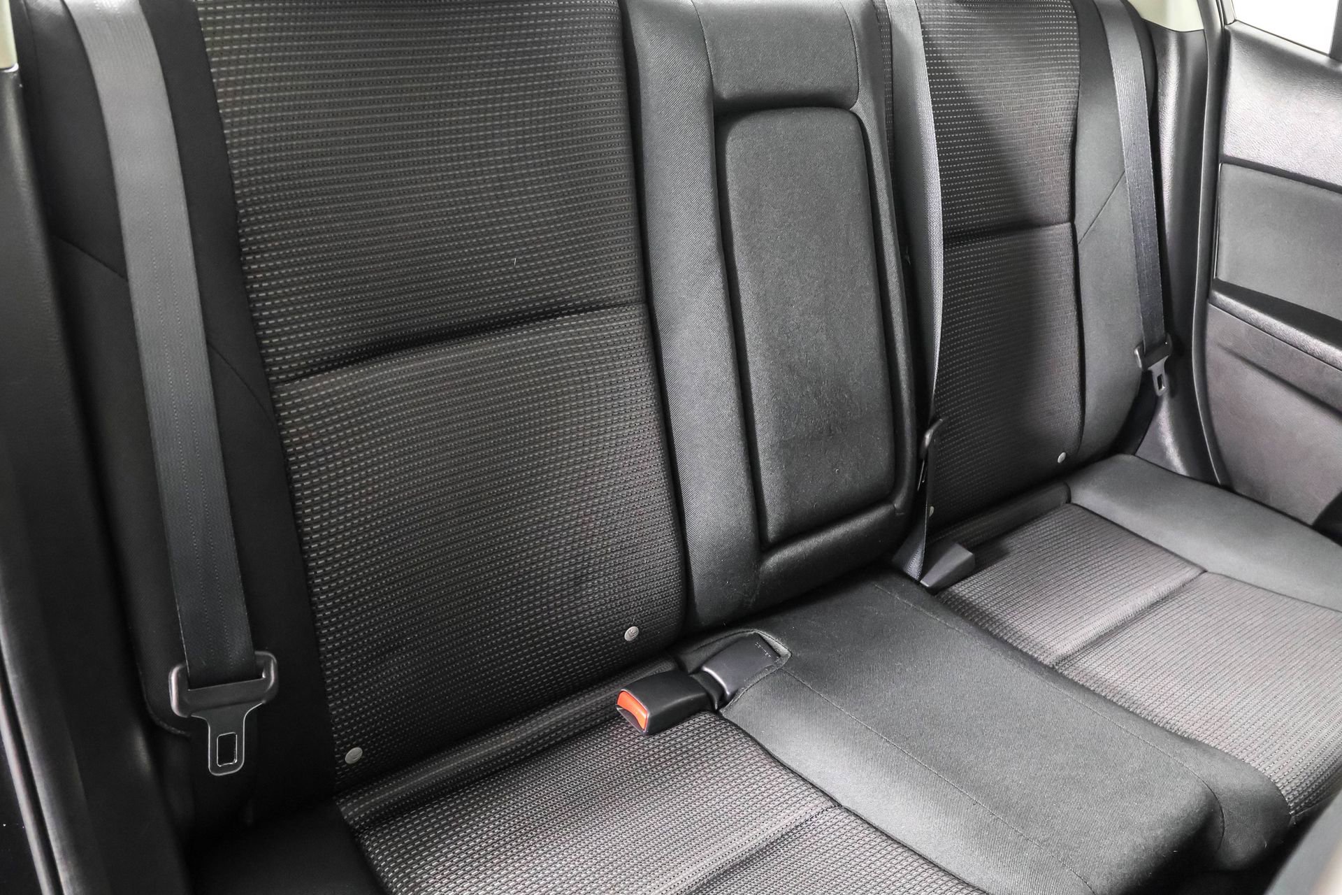 Used 2012 MAZDA MAZDA3 i Touring image 40