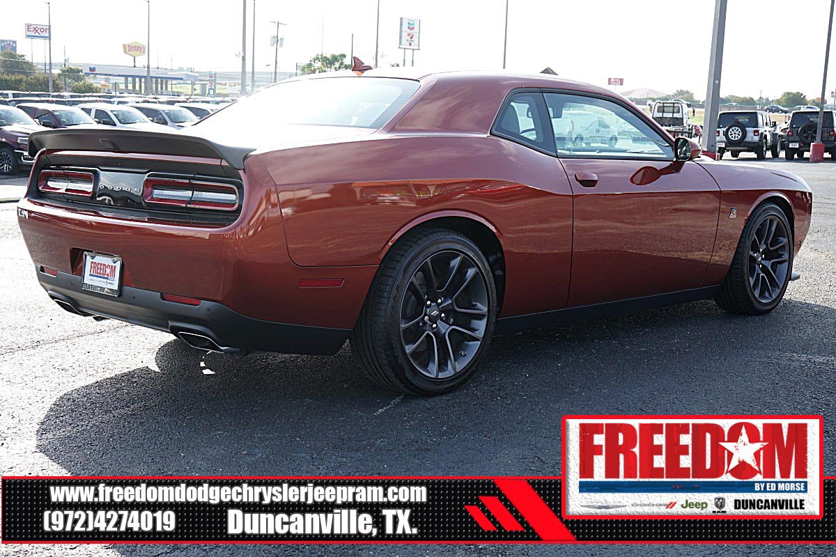 New 2023 Dodge Challenger R/T Scat Pack w/ Plus Package image 5