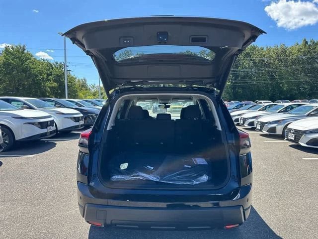 New 2026 Nissan Rogue SV image 6