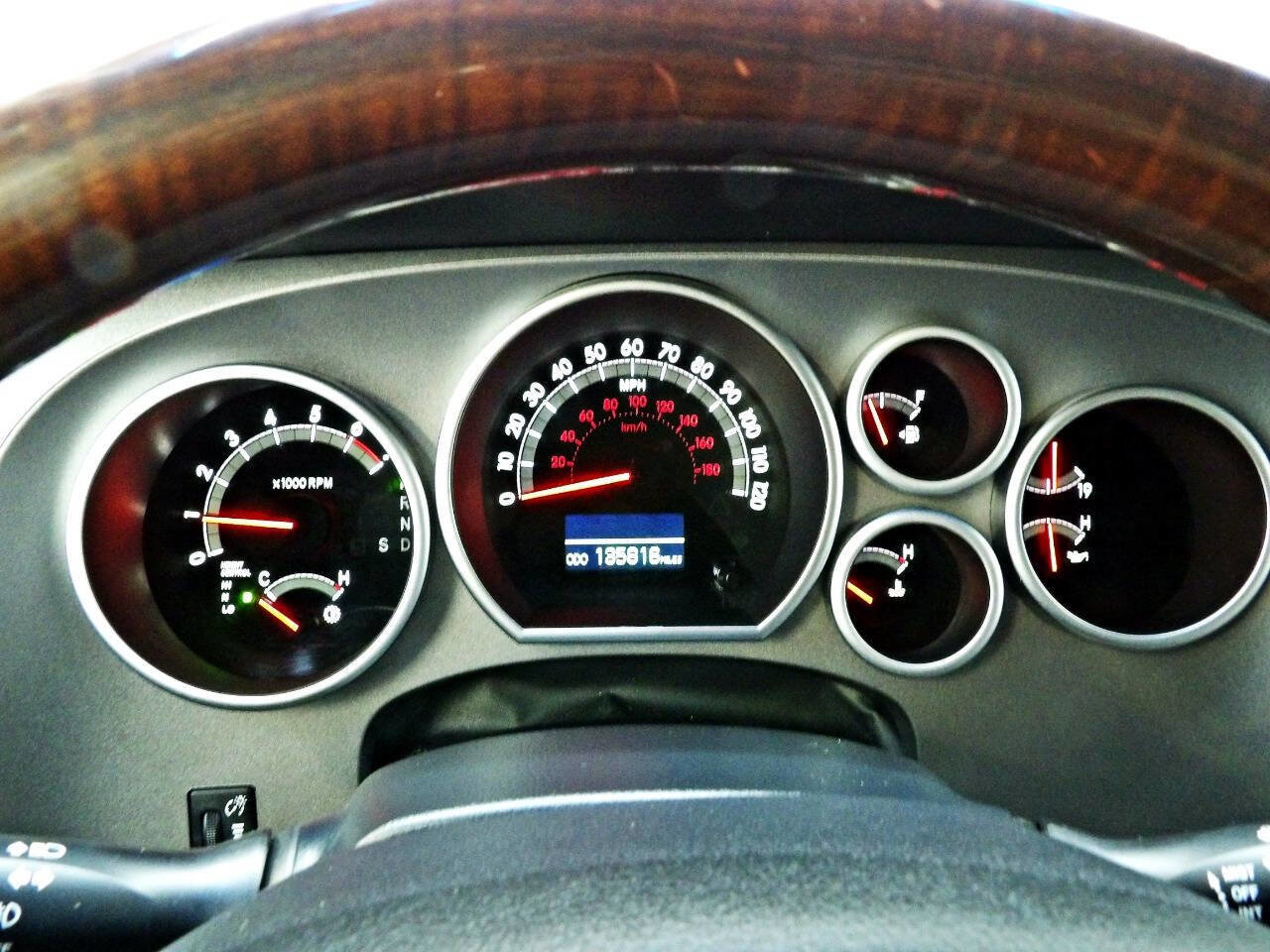 Used 2012 Toyota Sequoia Platinum AWD/4WD image 16
