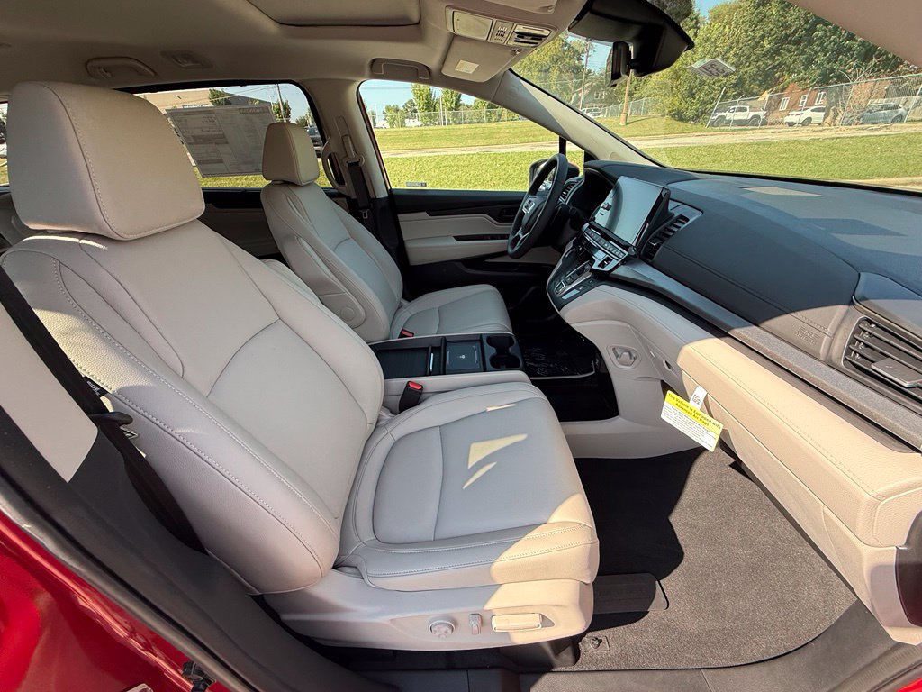 Used 2026 Honda Odyssey EX-L image 40