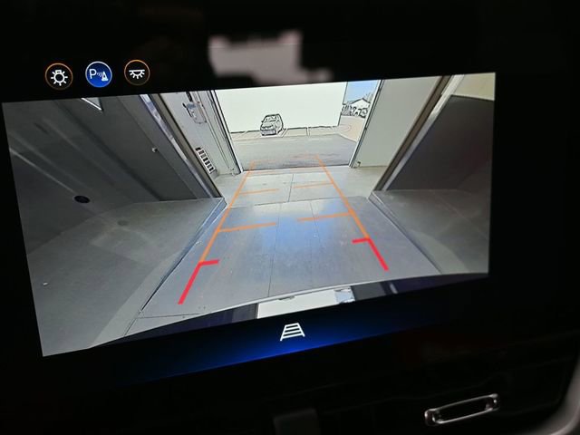 New 2026 Chevrolet Equinox LT w/ Convenience Package II image 32