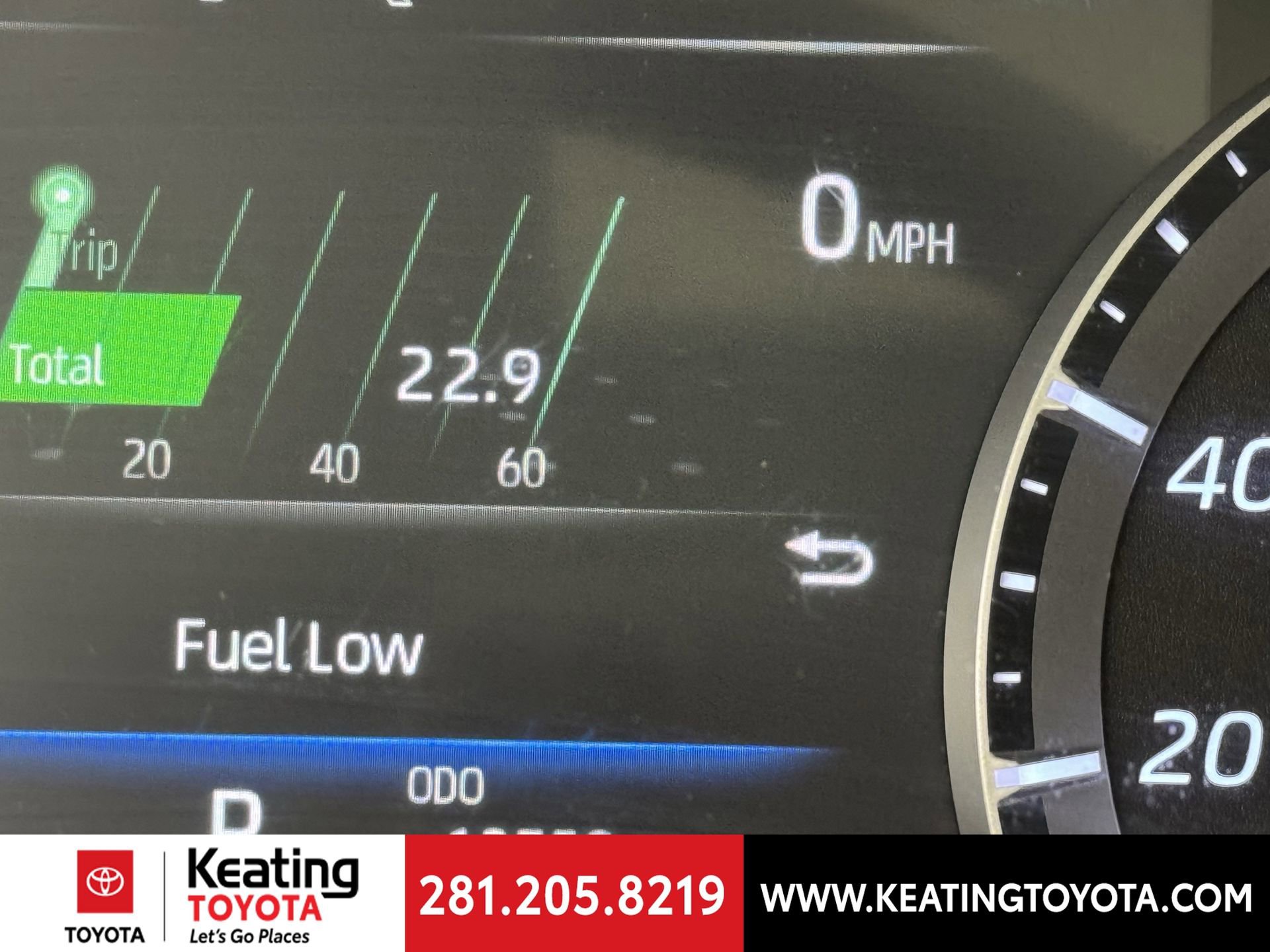 Used 2025 Toyota Highlander XLE image 26