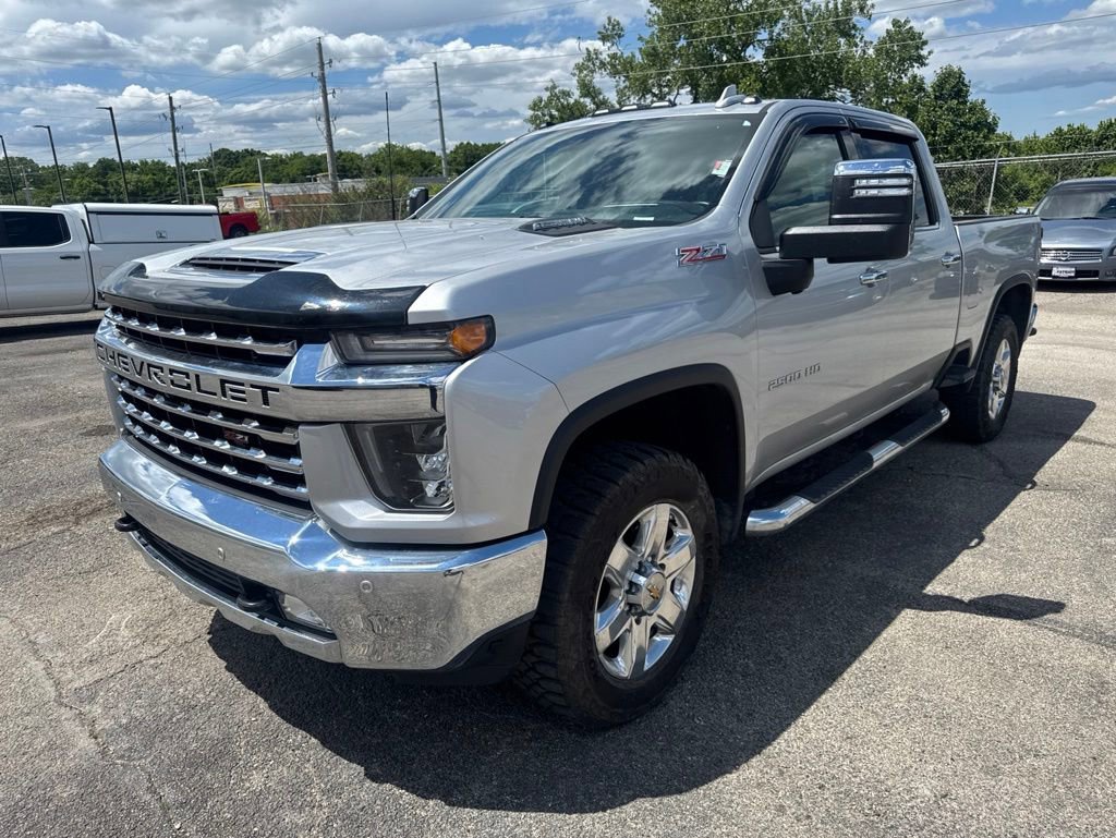 Used 2023 Chevrolet Silverado 2500 LTZ w/ LTZ Plus Package AWD/4WD image 3