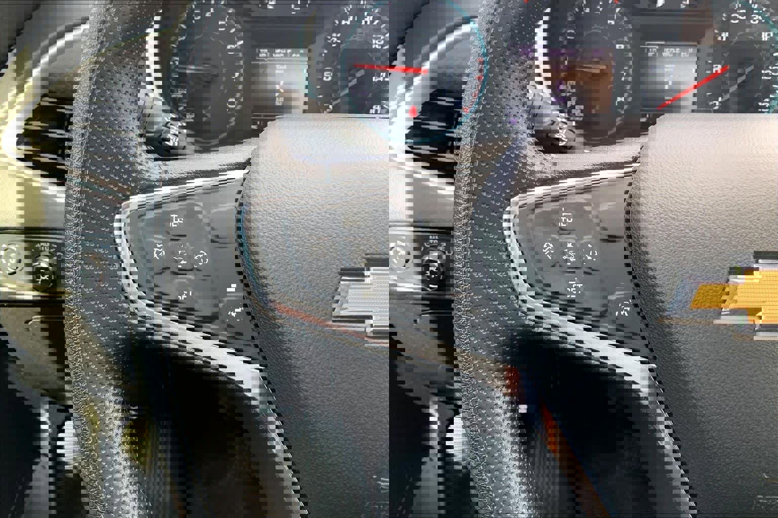 Used 2025 Chevrolet Malibu LS FWD image 24