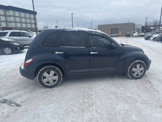 Used 2008 Chrysler PT Cruiser LX image 10