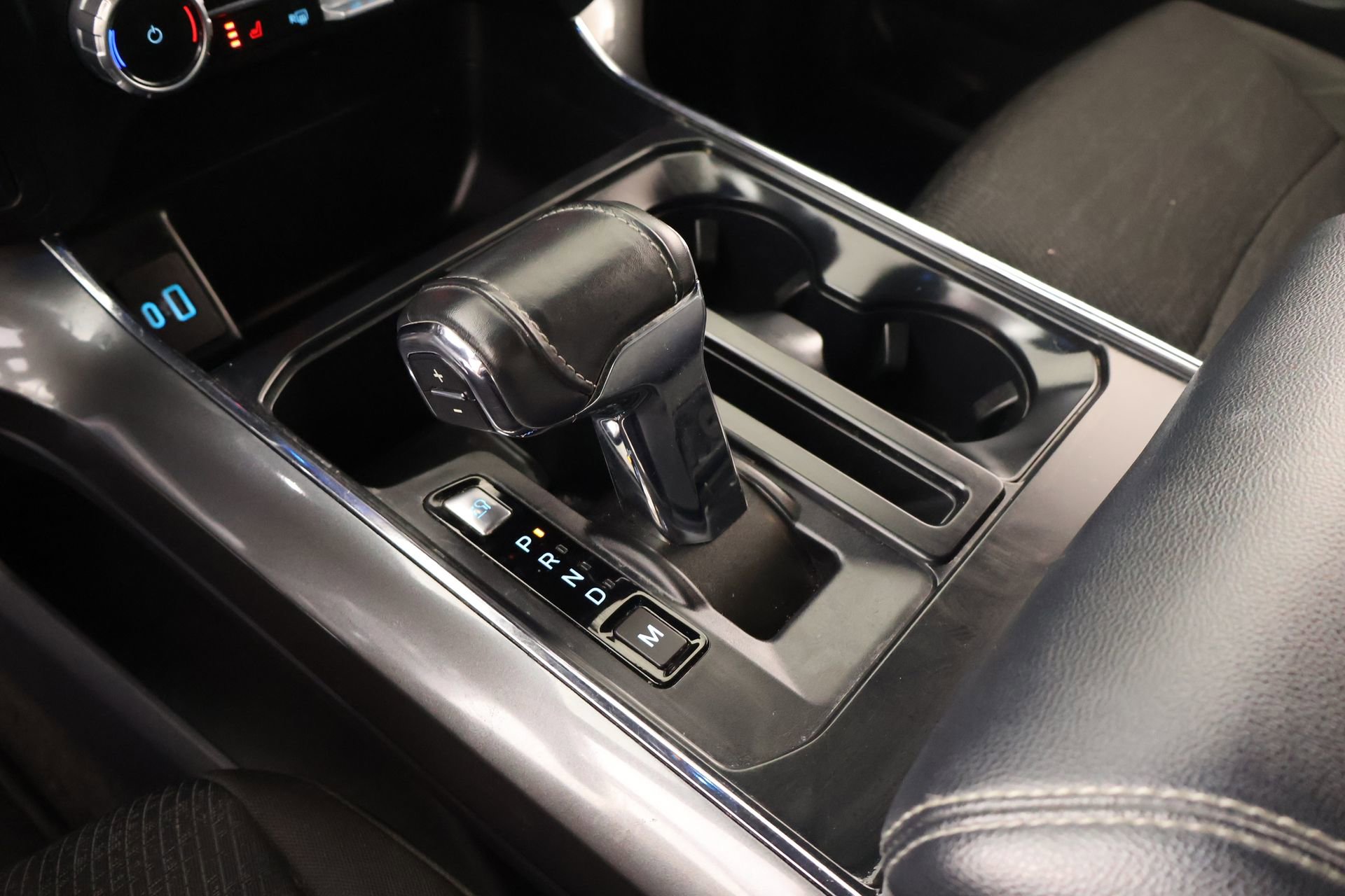 Used 2023 Ford F150 XLT w/ Equipment Group 302A High image 10