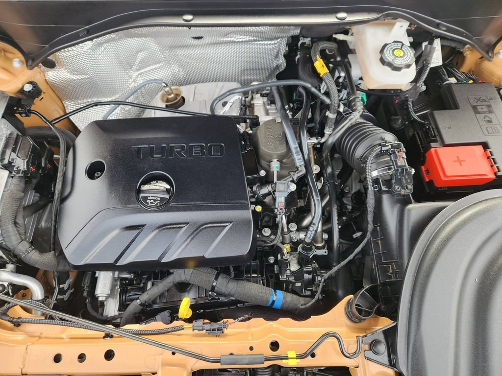 Used 2024 Buick Encore GX Sport Touring image 31