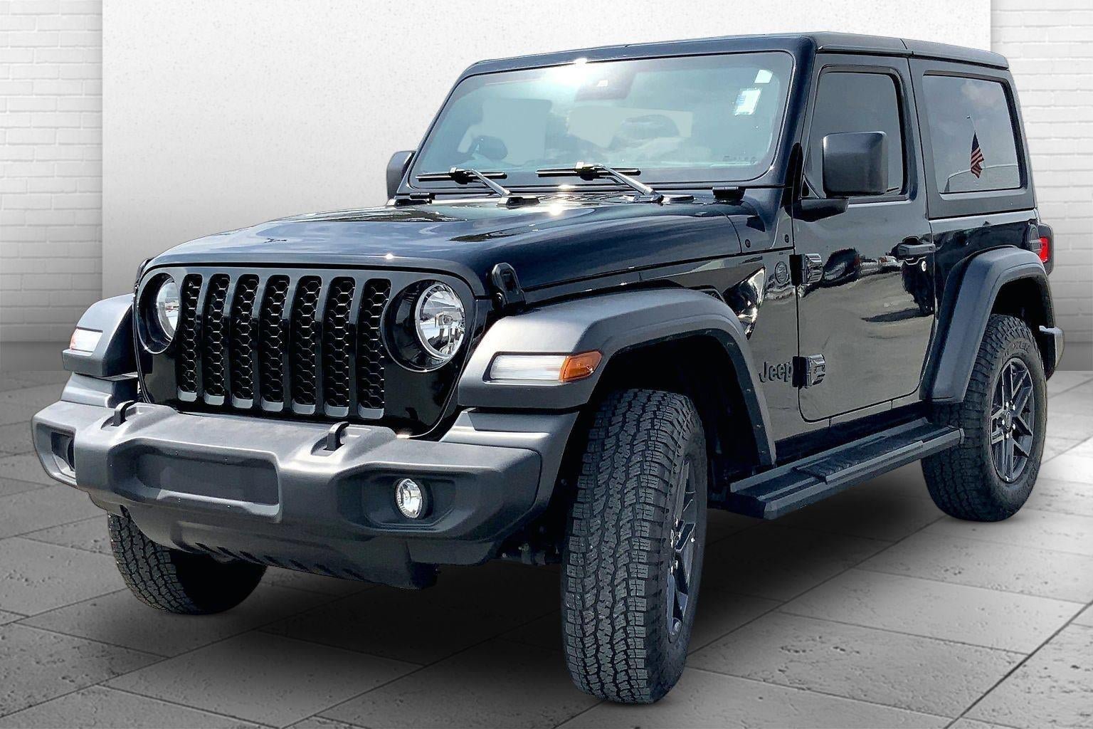 Used 2024 Jeep Wrangler Sport AWD/4WD image 11