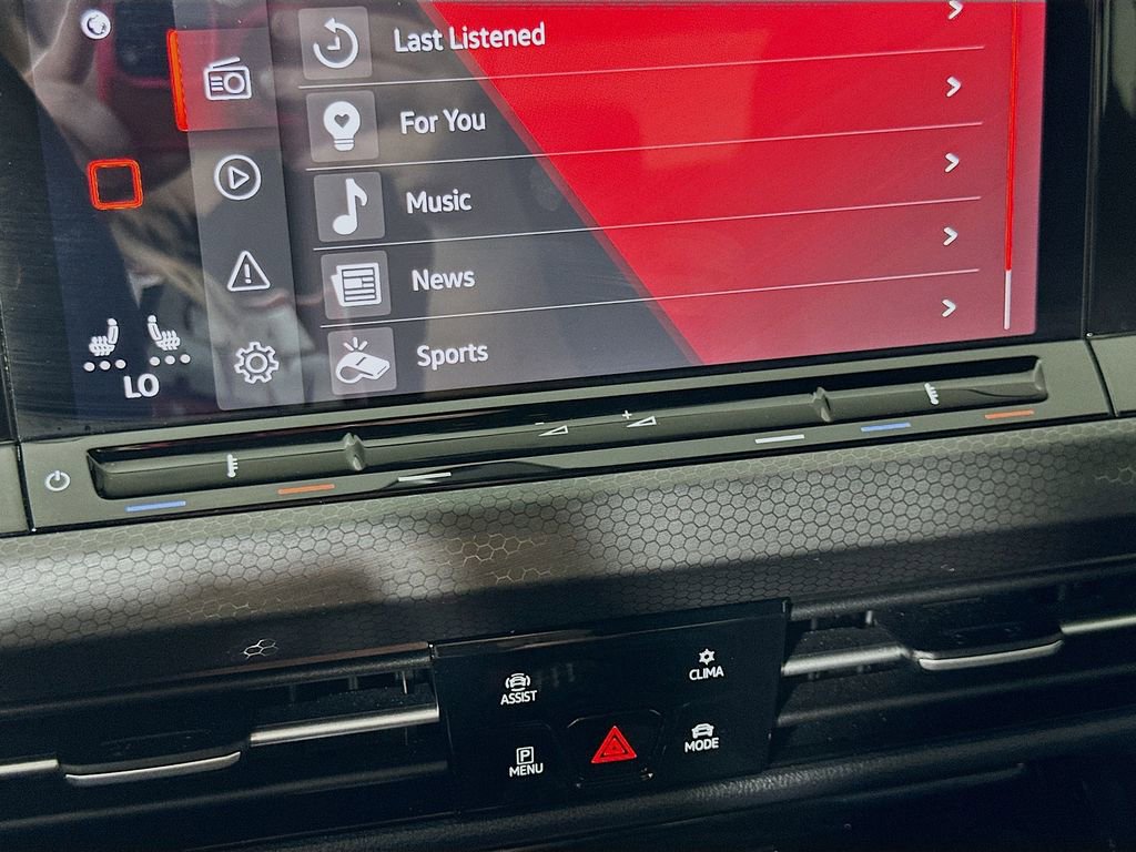 Used 2024 Volkswagen GTI SE image 23