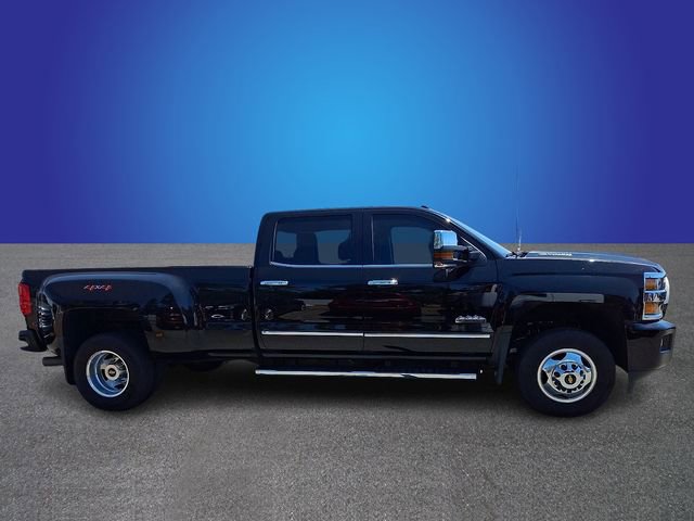 Used 2019 Chevrolet Silverado 3500 High Country w/ Duramax Plus Package AWD/4WD image 3