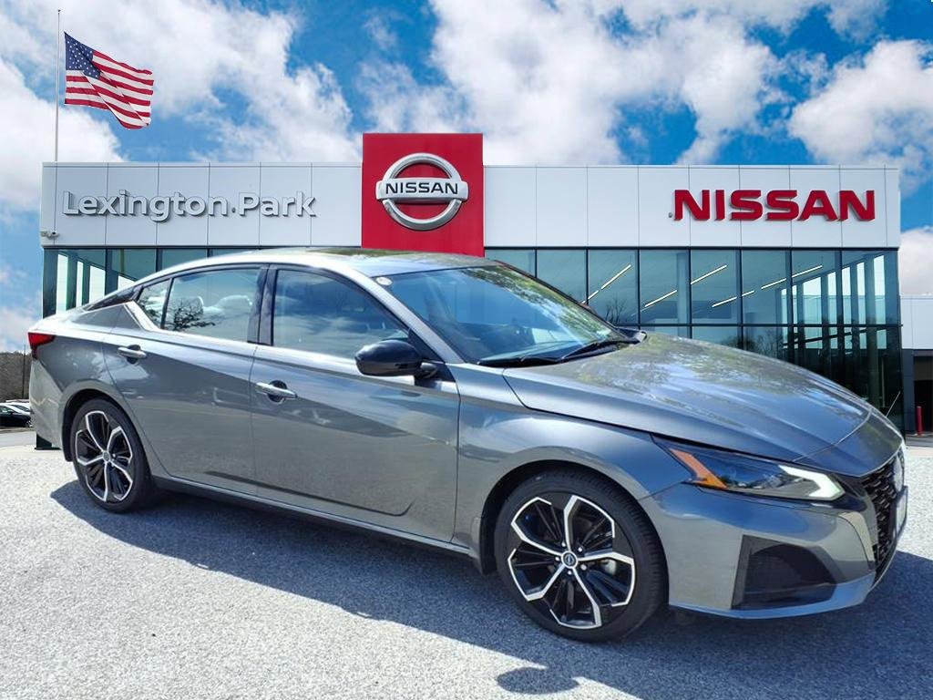 Used 2024 Nissan Altima 2.5 SR w/ SR Premium Package
