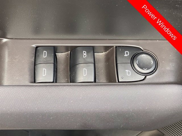 Used 2025 Chevrolet Colorado Z71 AWD/4WD image 18