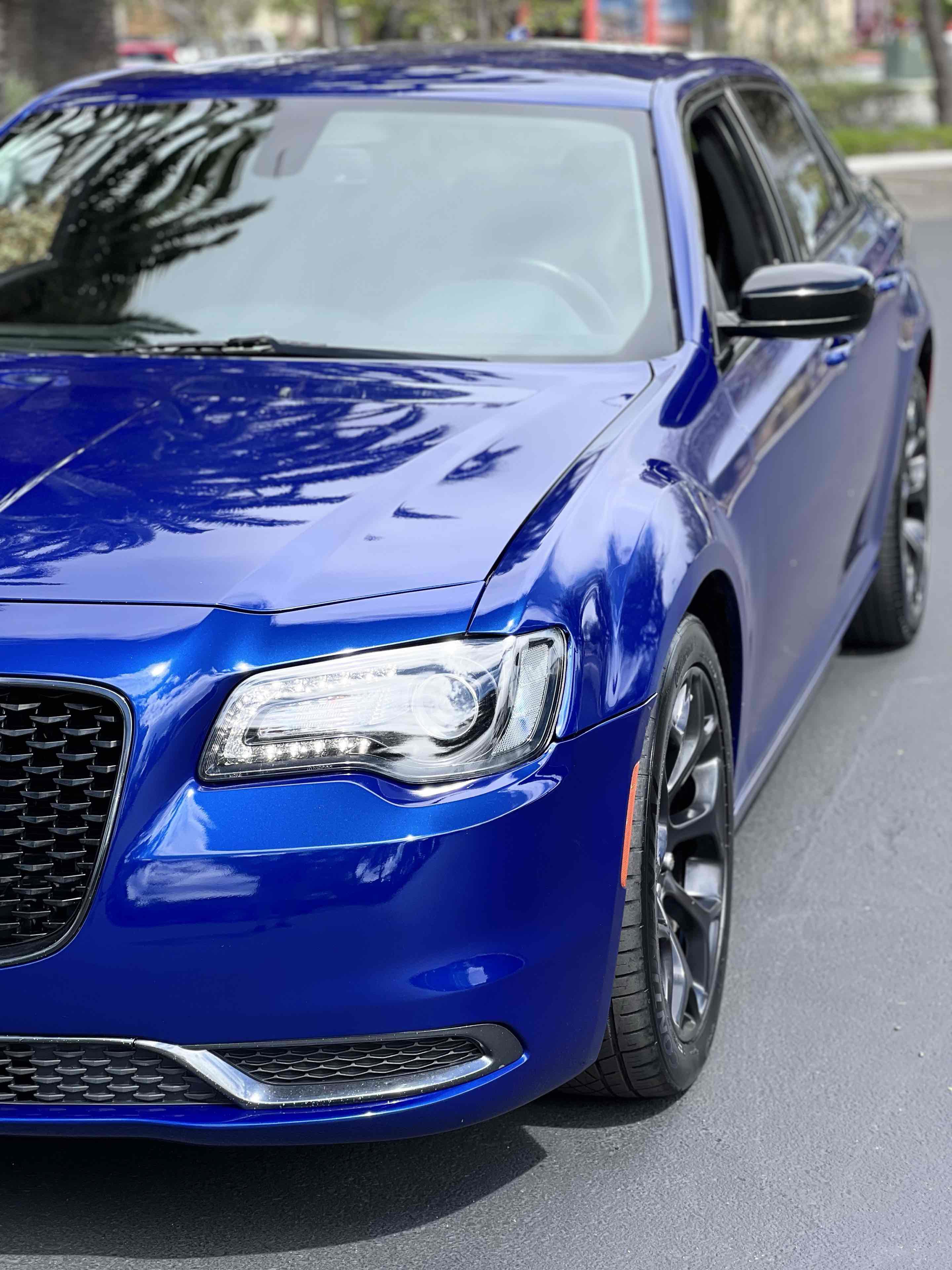 Used 2019 Chrysler 300 Touring w/ Sport Appearance Package image 49