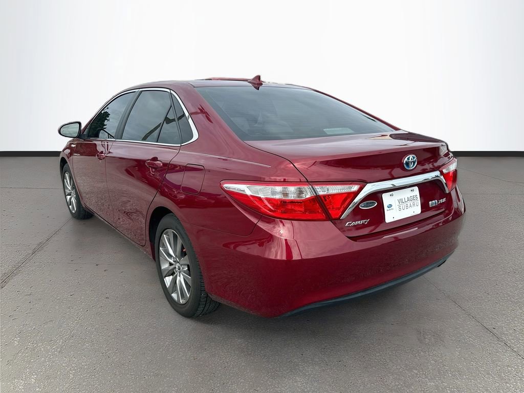 Used 2017 Toyota Camry XLE FWD image 5