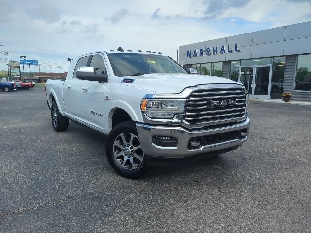Used 2022 RAM 3500 Limited AWD/4WD image 2