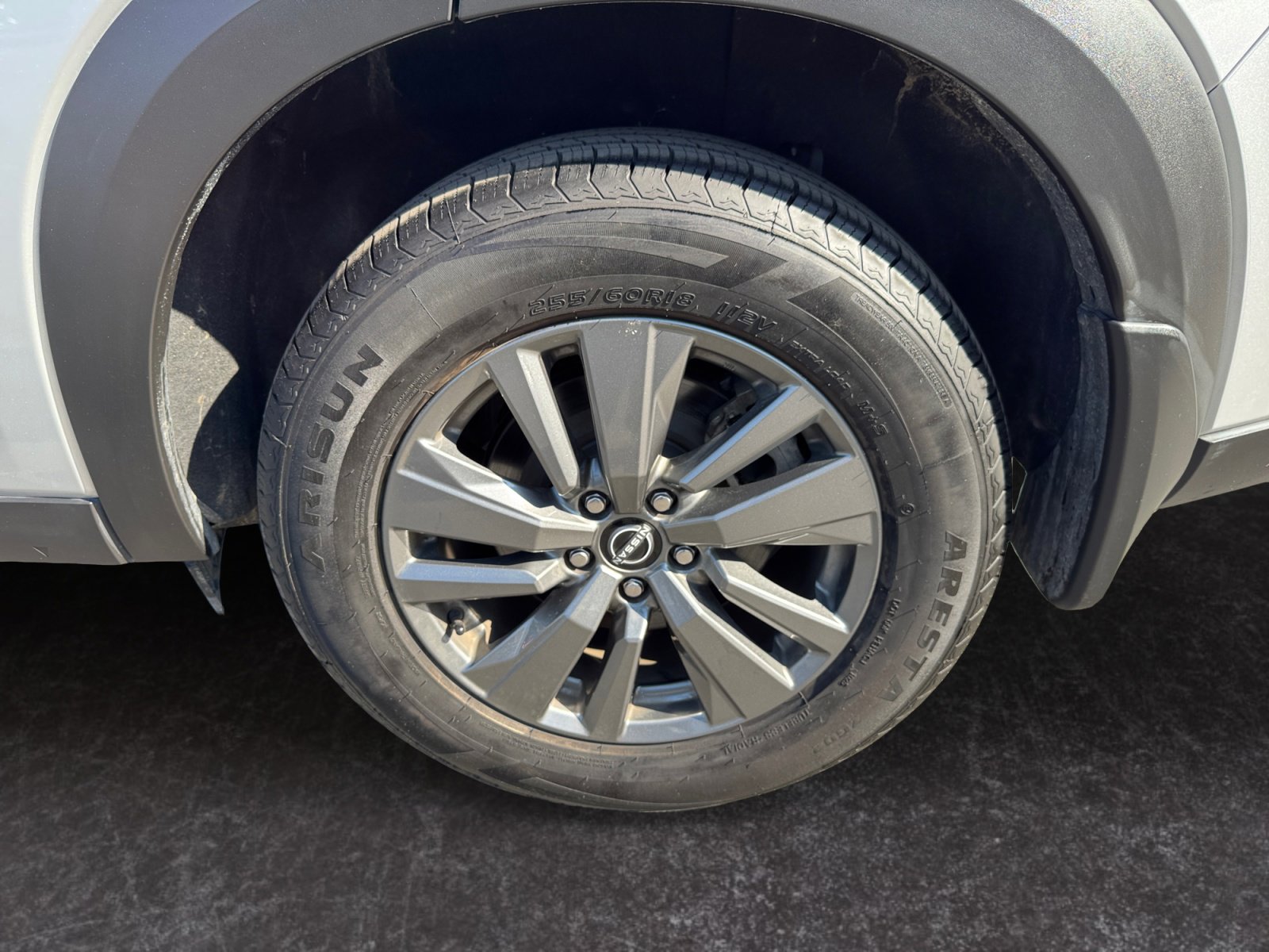 Used 2024 Nissan Pathfinder S FWD image 14