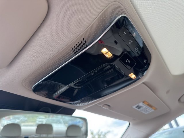 New 2026 Mercedes-Benz E 350 4MATIC Sedan image 18