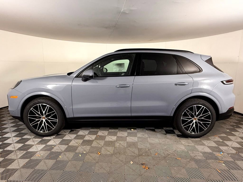 New 2026 Porsche Cayenne image 2