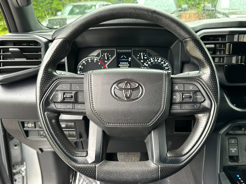 Used 2025 Toyota Tundra SR w/ SR Tow Package AWD/4WD image 27