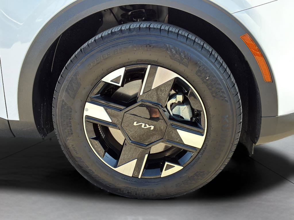 Certified 2026 Kia Sportage LX image 31