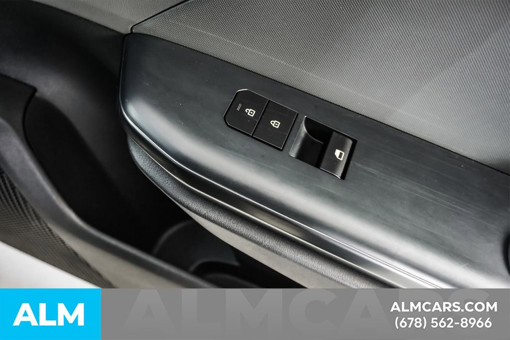 Used 2025 Kia K4 FWD image 41