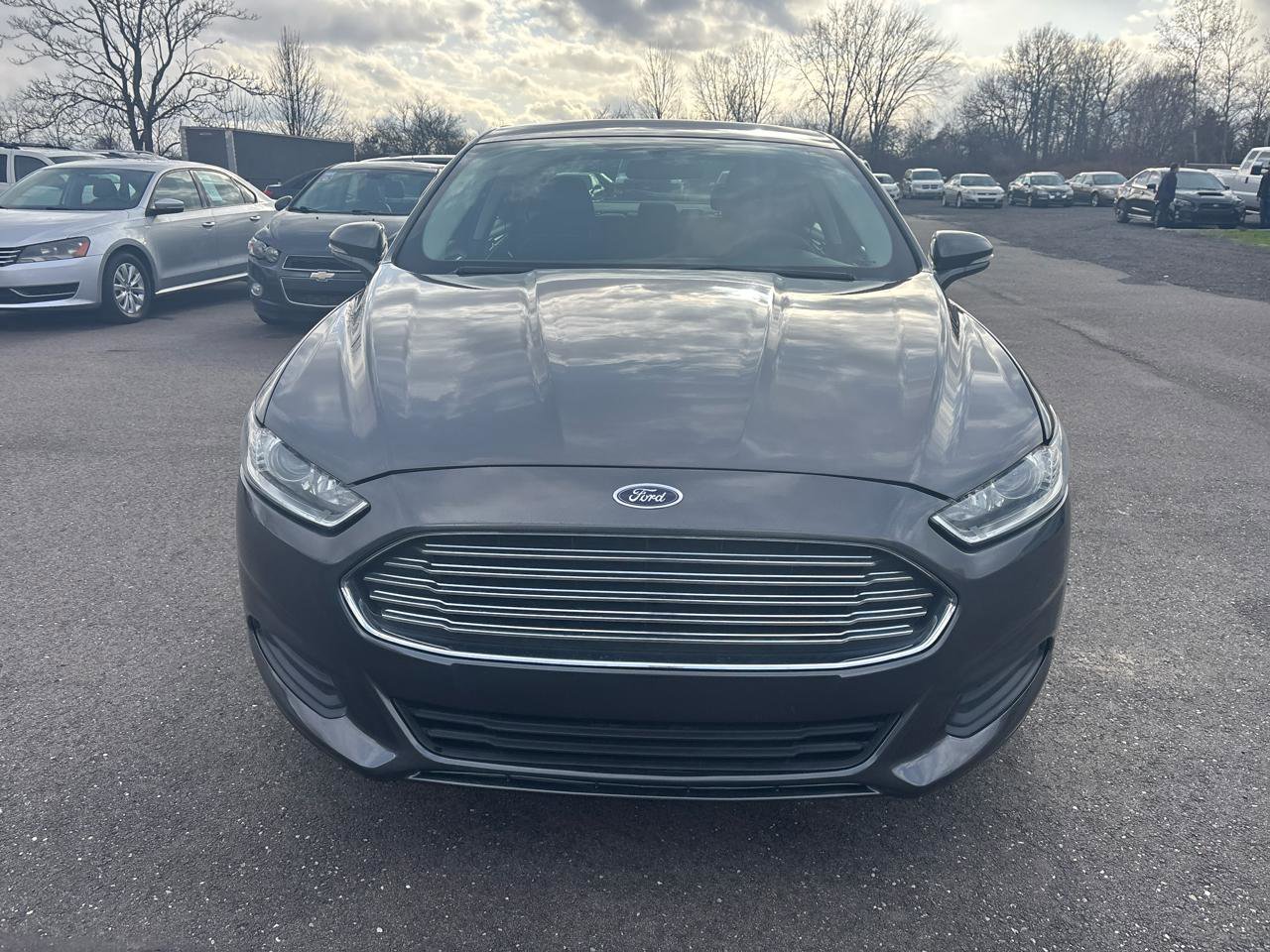 Used 2016 Ford Fusion SE image 16