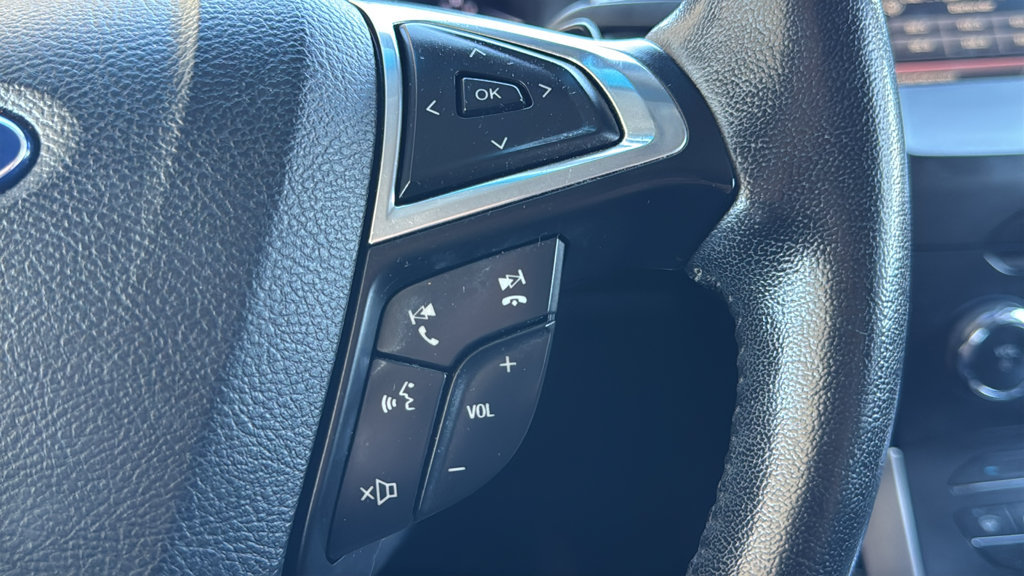 Used 2015 Ford Edge SEL w/ Equipment Group 201A FWD image 13
